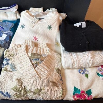 Lot 389 Blouses and sweaters