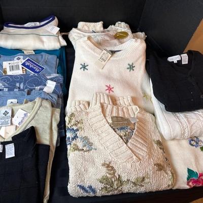 Lot 389 Blouses and sweaters