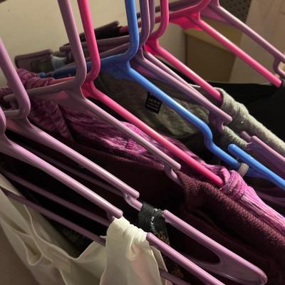 Lot of womenâ€™s large tops