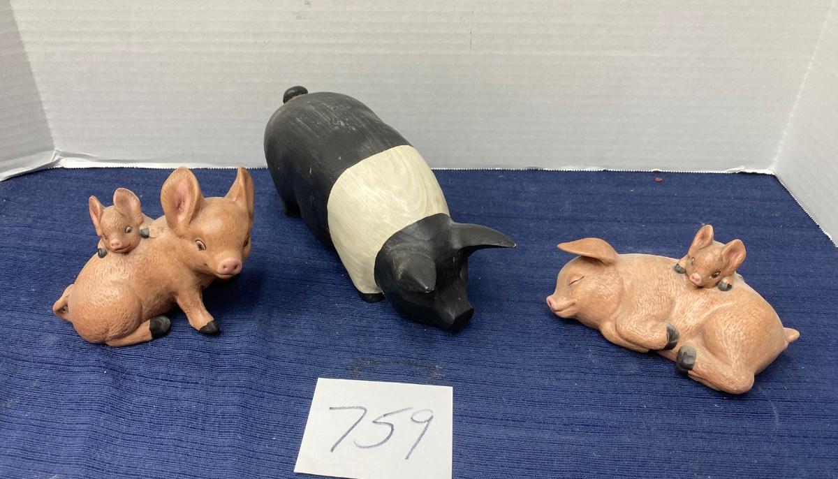 Pig Lot | EstateSales.org