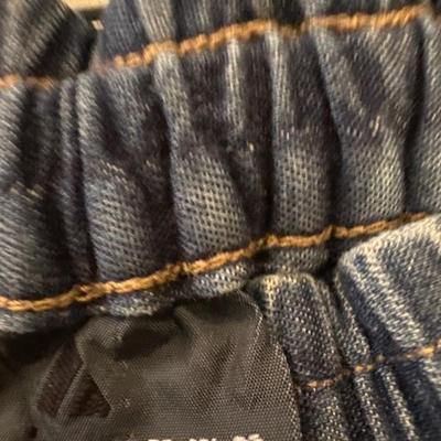 Lot 395 Ladies Denim Clothing