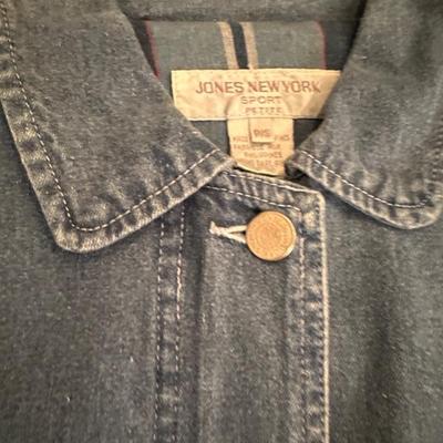 Lot 395 Ladies Denim Clothing