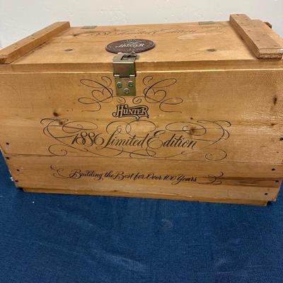 Lot 298, Hunter fan pine box/chest