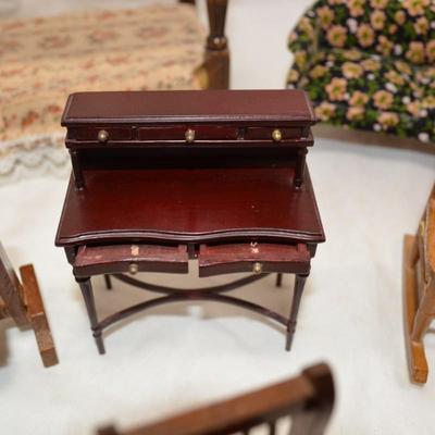 Lot of Vintage Doll House Furniture