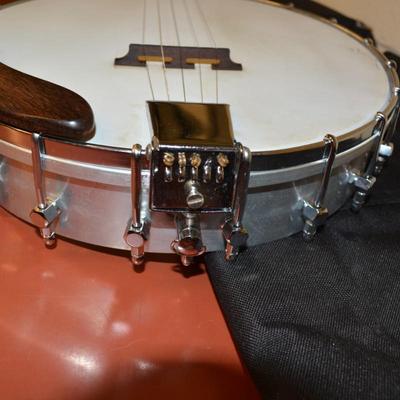 60â€™s LERO Open Back 5 String Banjo with Gig Bag 38.5â€x12â€x3â€