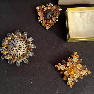 Napier & More Brooches, Inc. Sets, Heide Daus Watch, Xmas Plus Much More (B3-RG)