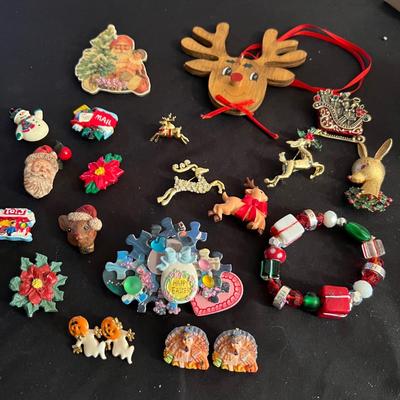 Napier & More Brooches, Inc. Sets, Heide Daus Watch, Xmas Plus Much More (B3-RG)