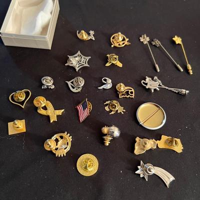 Napier & More Brooches, Inc. Sets, Heide Daus Watch, Xmas Plus Much More (B3-RG)