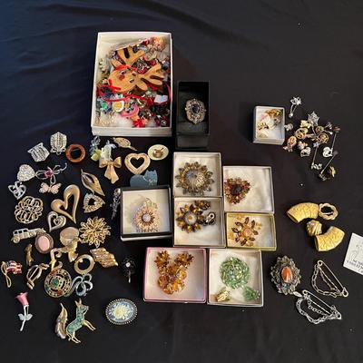 Napier & More Brooches, Inc. Sets, Heide Daus Watch, Xmas Plus Much More (B3-RG)