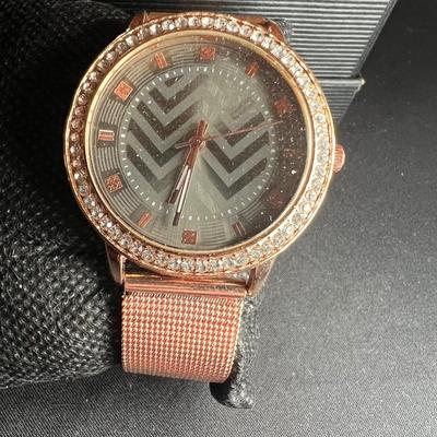 Ladies Leather-Strap Watches & More (B3-RG)
