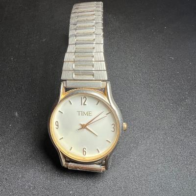 Ladies Leather-Strap Watches & More (B3-RG)