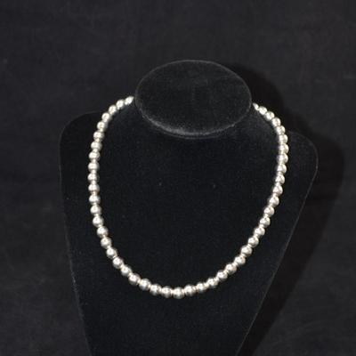 925 Sterling Silver Â¼â€ Bead Necklace 17â€, 19.7g
