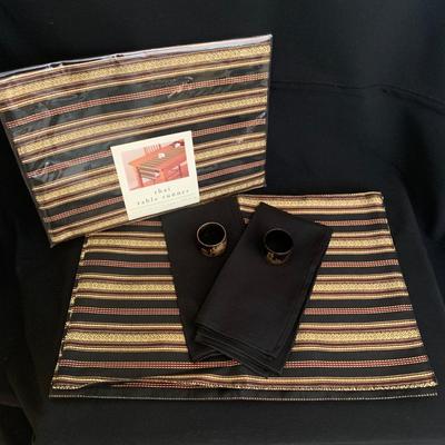 Pier 1 Imports Thai Style Table Decor (K-KW)