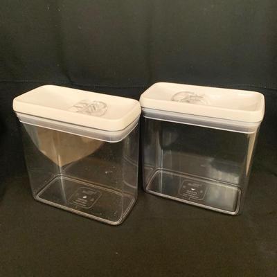 Rubbermaid Containers and More! (K-KW)