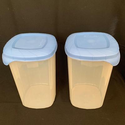 Rubbermaid Containers and More! (K-KW)