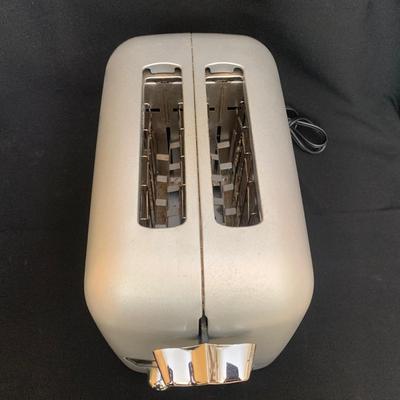 Delongi Toaster, Coffee Maker, Rice Cooker, and More! (K-KW)