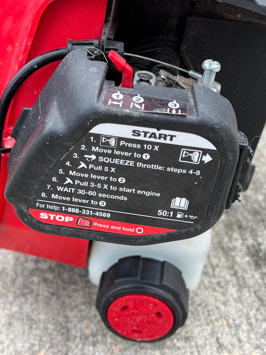 CRAFTSMAN WC2200 Gas 2Cycle 25cc Weed Eater