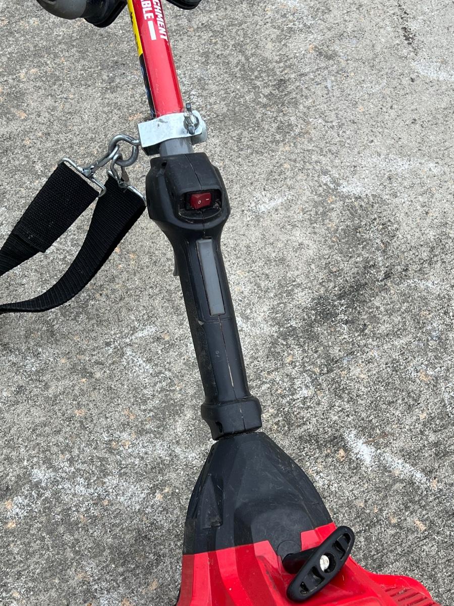 CRAFTSMAN WC2200 Gas 2Cycle 25cc Weed Eater