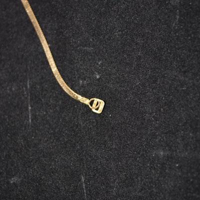 14k Gold Herringbone Bracelet 8â€, 0.6g