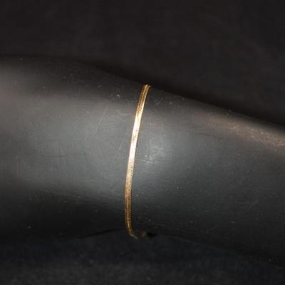 14k Gold Herringbone Bracelet 8â€, 0.6g