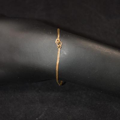 14k Gold Herringbone Bracelet 8â€, 0.6g