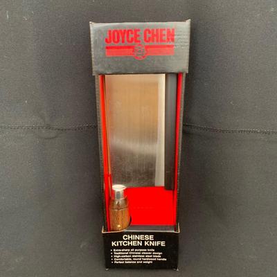 Knives by Chicago Cutlery Co., Dexter and Joyce Chen (K-KW)