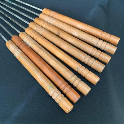 Knives by Chicago Cutlery Co., Dexter and Joyce Chen (K-KW)