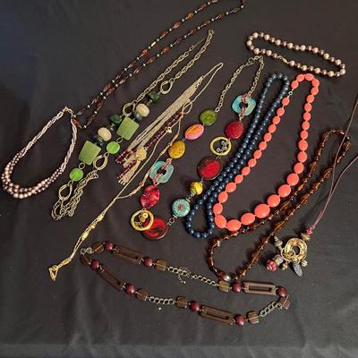 Huge Assortment of Beaded Necklaces, Bracelets & Earrings Inc. Jewelry Sets (B3-RG)