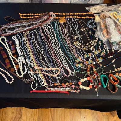 Huge Assortment of Beaded Necklaces, Bracelets & Earrings Inc. Jewelry Sets (B3-RG)