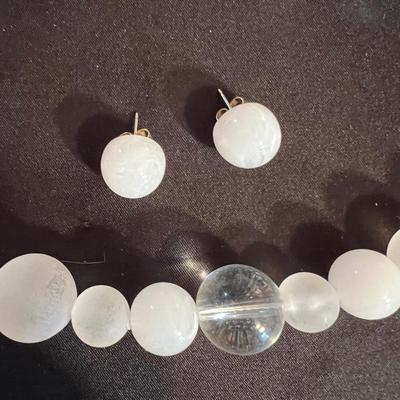 Huge Assortment of Beaded Necklaces, Bracelets & Earrings Inc. Jewelry Sets (B3-RG)