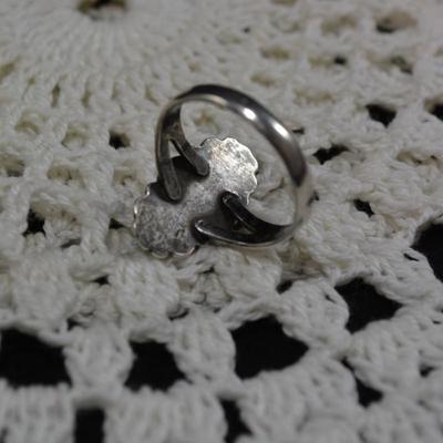 Stunning Vintage 925 Sterling Silver w/ Carnelian Ring Size 8, 3.9g