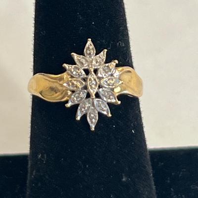 10K Diamond Flower Cluster Ring (B3-RG)