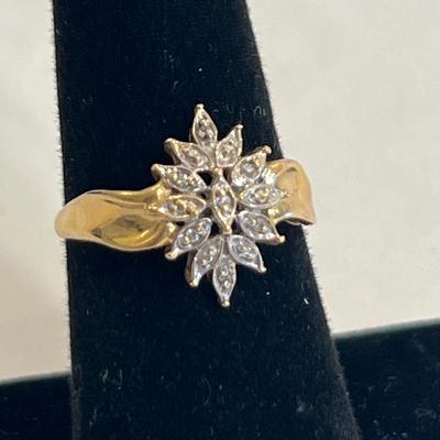 10K Diamond Flower Cluster Ring (B3-RG)