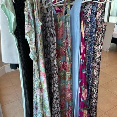 Lot 399 Ladies clothing