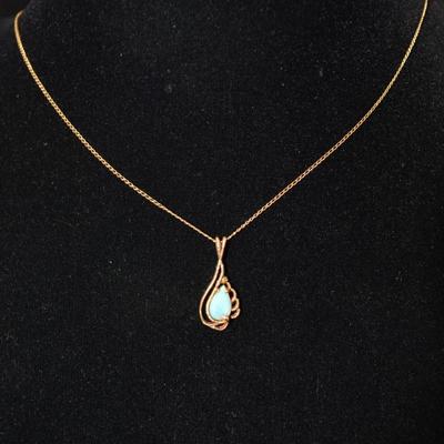 14k Gold Chain w/ 14k Gold & Opal Pendant 24â€, 1.9g