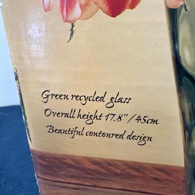 Lot 457 glass vase still in box