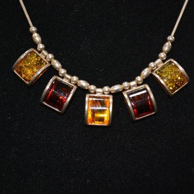 925 Sterling Silver w/ Baltic Amber Necklace 17â€, 11.8g