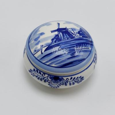 Ceramic Jewelry and Trinket Boxes by Tiffany & Co., Hummel, Lenox and more (FL-BBL)