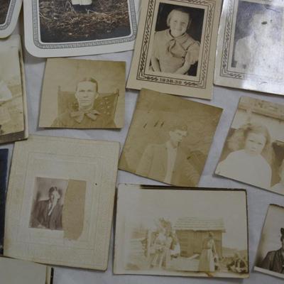 Lot of Antique/Vintage Photographs