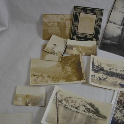 Lot of Antique/Vintage Photographs
