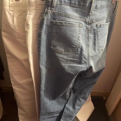 Lot of womenâ€™s clothing size 8