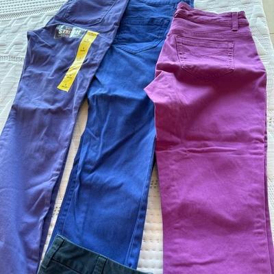 Lot 411 Ladies clothing