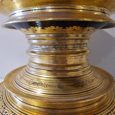 Vintage Gold Lacquer Offering Vessel & Picnic Basket (BS-JS)