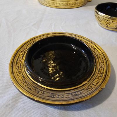 Vintage Gold Lacquer Offering Vessel & Picnic Basket (BS-JS)