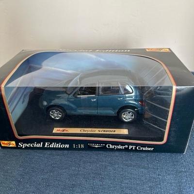 Lot 474 Maisto 1:18 scale die cast car