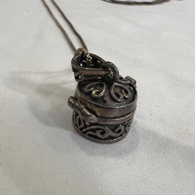 Sterling Silver Prayer Box Pendant & More (B3-RG)