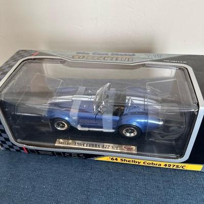 Lot 490 Diecast metal collection diecast car 1/18 scale