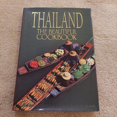 Scandinavian, Thai and other Cookbooks (BS-BBL)