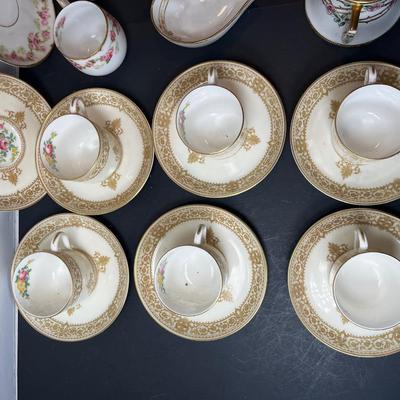 Japanese and English fine bone china sets