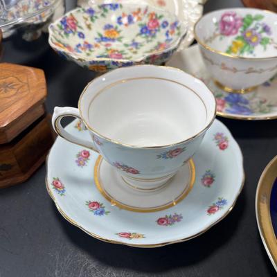 Fine China handpainted antiques